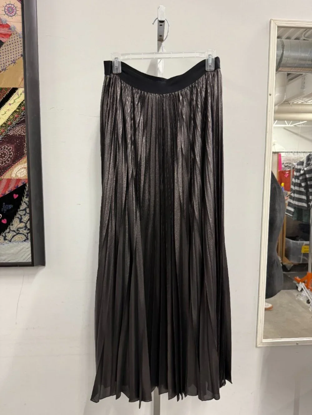 BCBGMaxAzria dallin metallic